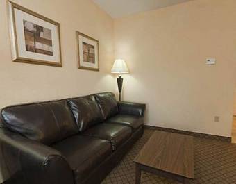 Holiday Inn Hotel & Suites Barboursville
