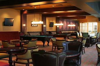 Hotel Chateau Elan Winery & Resort