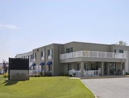 Hotel Harbor Town Inn