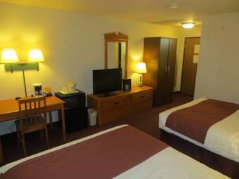 Hotel Americinn Lodge And Suites Of Manitowoc