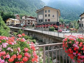 Apartamento Locazione Turistica Ca' Del Nore (vdg302)