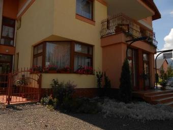 Hostal Villa Menhardi