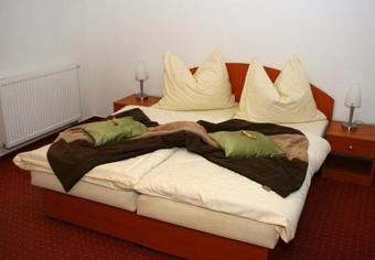 Hostal Penzion Raimund