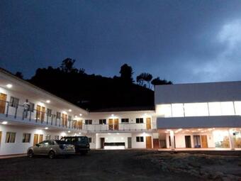 Hotel Puerta Del Sol - El Santuario