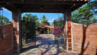 El Ceibal Caba�a 12