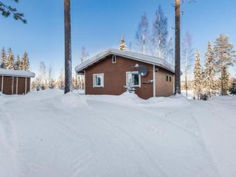 Holiday Home Kuusirinne