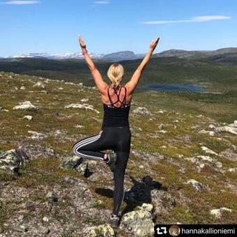 Hotel Arctic Land Adventure Glass Igloos