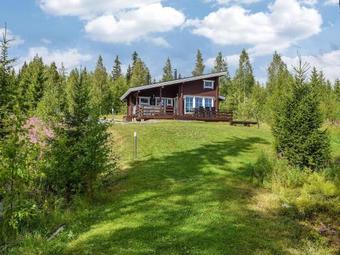 Holiday Home Herrankukkaro