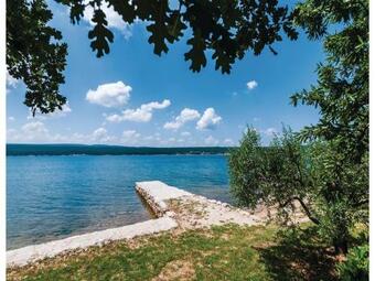 Holiday Apartment Krusevo 01