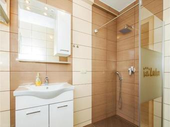 Holiday Home Kastel Stafilic - 01