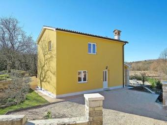 Holiday Home Haus Antoni (ipc106)