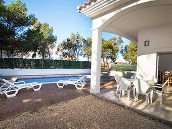 Holiday Home Casa Gaviota I Riumar