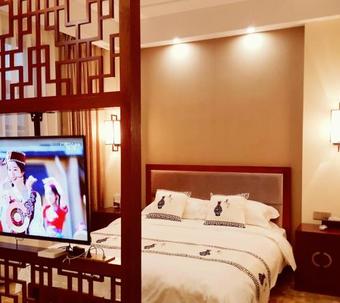 Dongjiang Lake Mountain Mist Inn