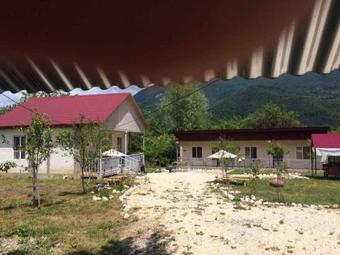 Hostal Guest House Shavnabada