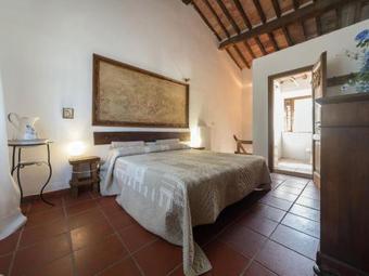 Luxurious Holiday Home In Sasso Pisano With Shared Pool