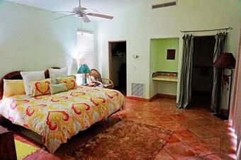 Casa De La Campana Home