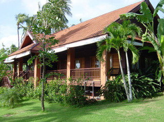 Hotel Baan Mai Cottages And Restaurant