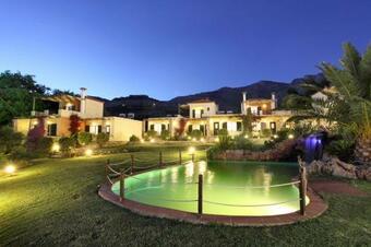 Apartamento Politia Villas