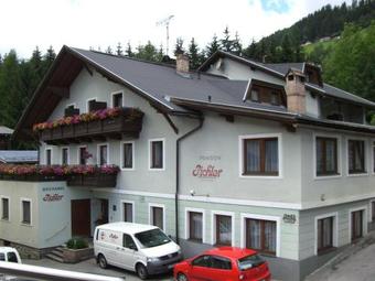 Hostal Pension Pichler