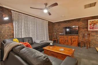 Josie's Holiday Apartment 3