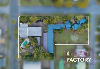 Hotel The Sleep Factory