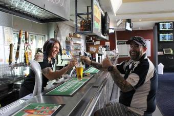 Rocky Glen Hotel Motel Gladstone