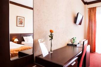 Hostal Pokoje Go?cinne - Ober?a Piastowska