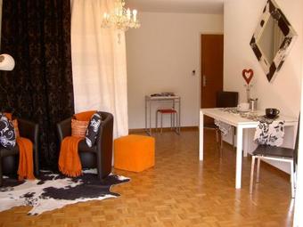 Apartamento 71 Charmant Studio Avec Le Balcon,