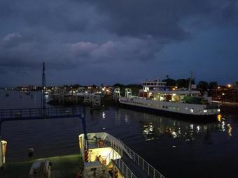 Casa Moderna De Playa Fitos House