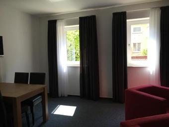 Apartamento Zimmer Zum Zwinger