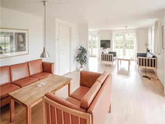 Holiday Home Dyrehavevej