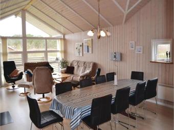 Five-bedroom Holiday Home Tarm With A Fireplace 03