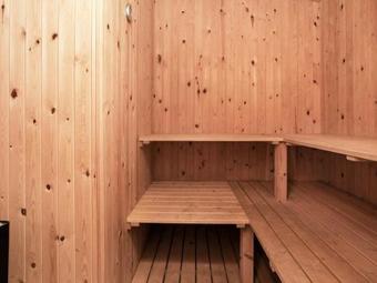 Four-bedroom Holiday Home In Roslev 3