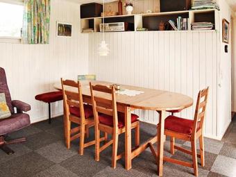 Three-bedroom Holiday Home In Hvide Sande 2