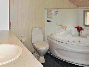 Holiday Home Oksb�l - 06