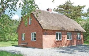 Holiday Home Kirseb�rv�nget II