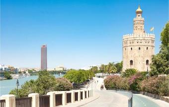 Seven-bedroom Holiday Home In Tomares