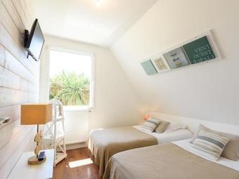 Luxurious Villa With Indoor Pool In Brignogan-plages France