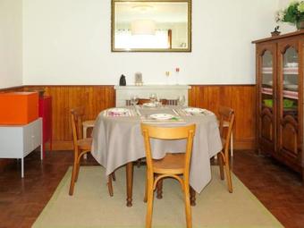 Holiday Home Do Mi Si La Do Re (snr105)