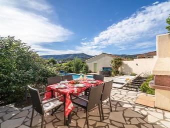 Cozy Villa In Felines-minervois With Private Pool