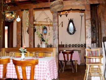 Hotel Au Parc Des Cigognes