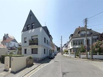 Apartment Ref 393 - Larmor-plage Charmant Type 3 Avec Mezzanine Et Petite Vue Mer Au Pied De Toulhars