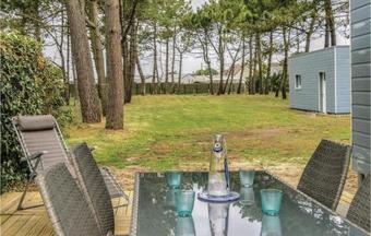 Two-bedroom Holiday Home In Pirou