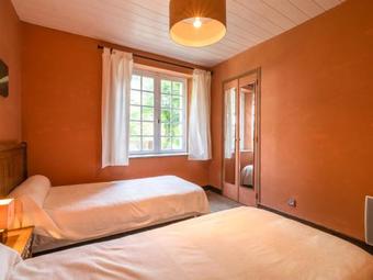 Cozy Holiday Home In Saint-denis With Swimming Pool