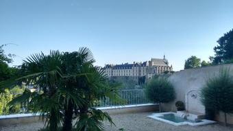 Bed & Breakfast Le Clos Des Remparts Avec Vue Sur Ch�teau