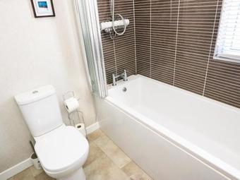 Grand Eagles Luxury Lodge Park