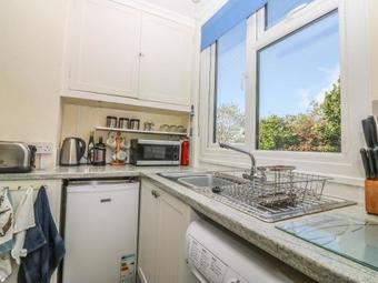 Cobbles Point, Folly Hill