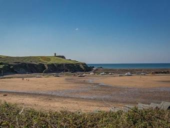 Holiday Home Great Close