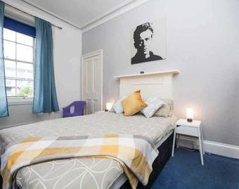 Hostal Kingsview Rooms