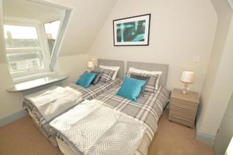 Westminster Apartment